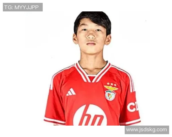 七位足球天才少年崭露头角 揭开未来足坛巨星的成长之路